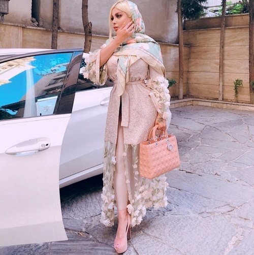 نگار رکنی و داوود هزینه